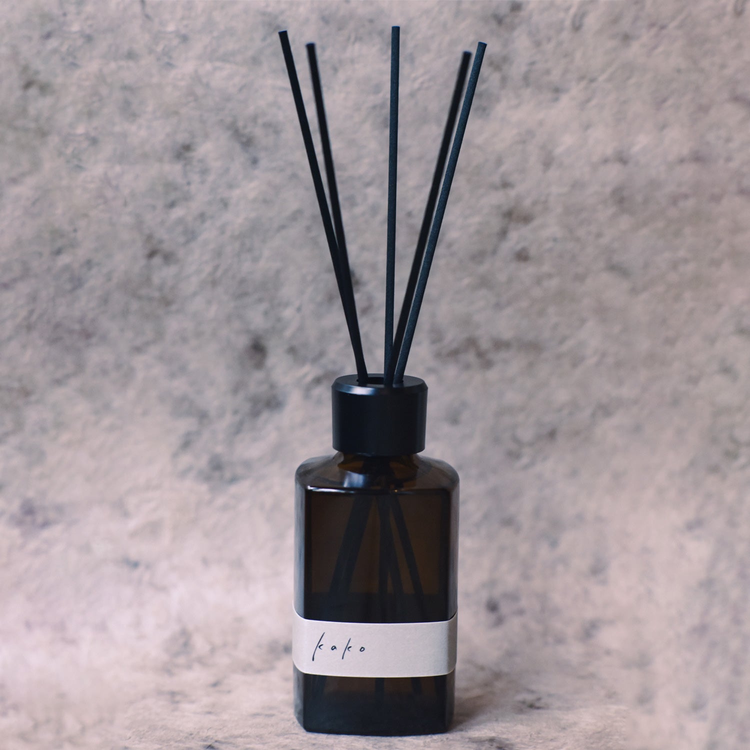 リピート〉kako 蔵前店 ルームディフューザー180mL – OSAJI