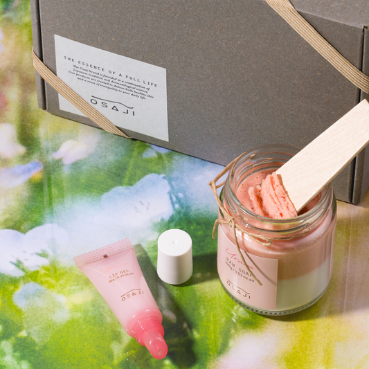 Urara〈ウララ〉ローソープ&リップジェルギフトセット