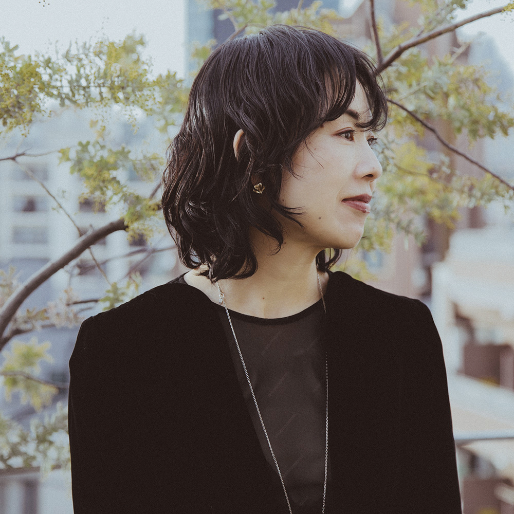 AYANA / Beauty Writer